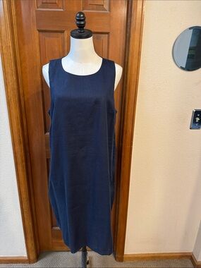 NWOT Quince Sleeveless Midi Dress Size L
